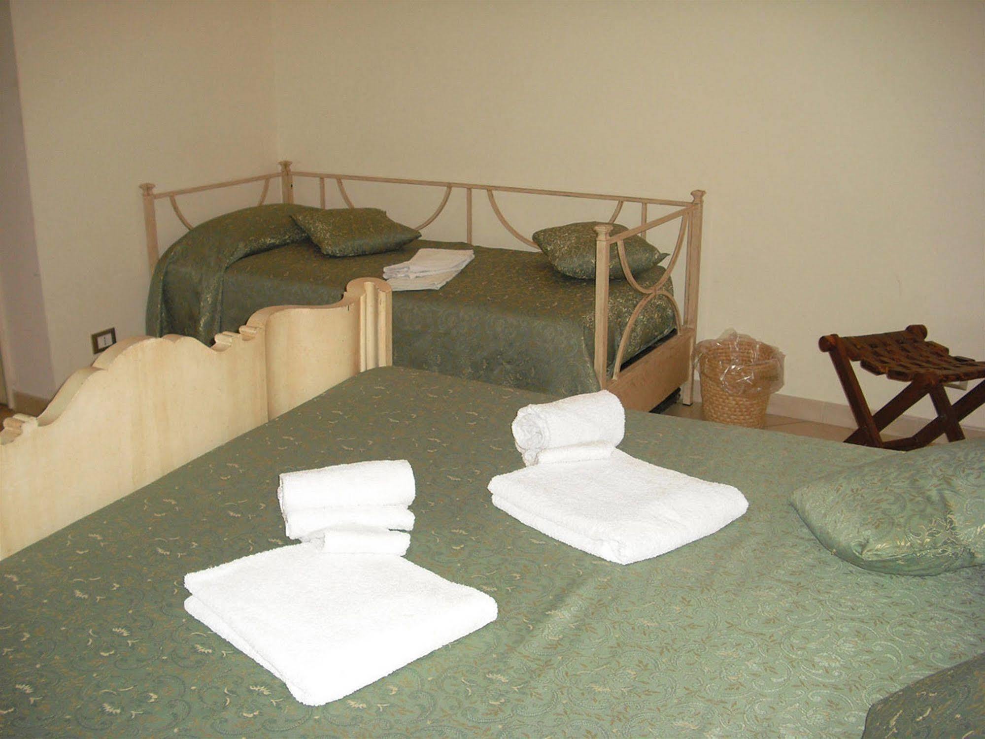 Almaran B&B Trapani Port & City Εξωτερικό φωτογραφία